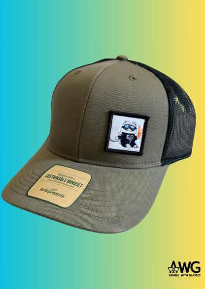 Cappellino Trucker Verde 100% Poliestere riciclato | Collezione Animal With Glasses