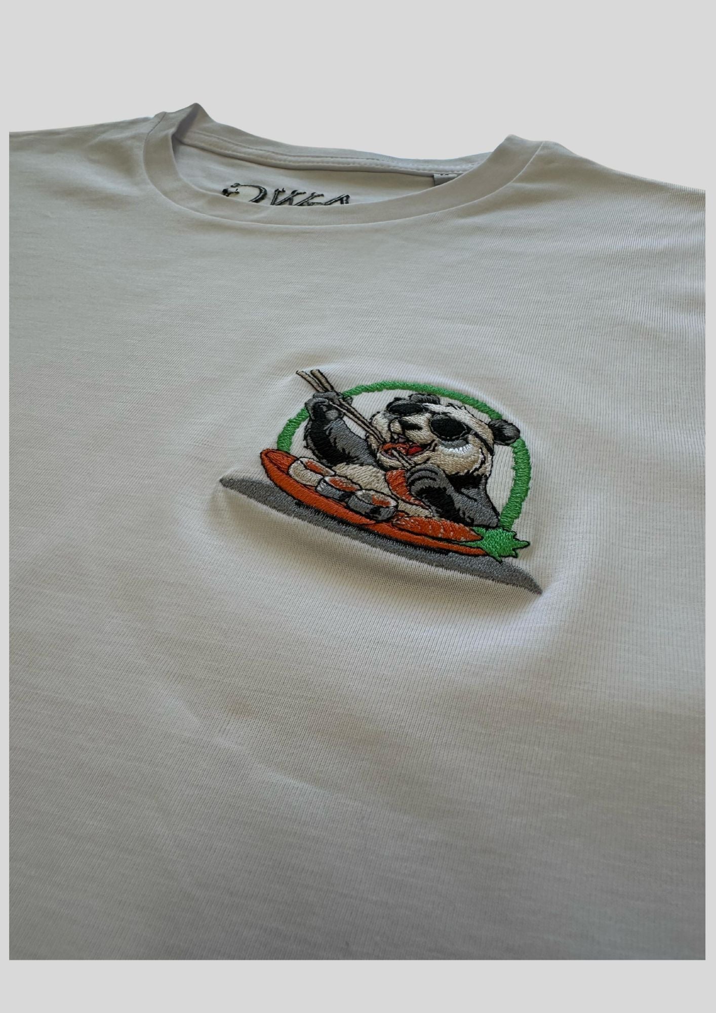 T-Shirt Panda Sushi in cotone biologico | Collezione Animal With Glasses