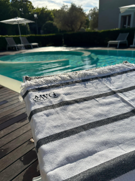 evmlookbook_expertvillagemedia